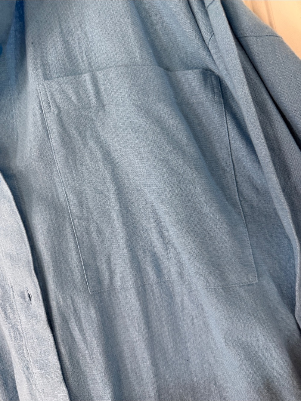 Abercrombie & Fitch womens  linen blue Button-Down Shirt - Picture 4 of 6
